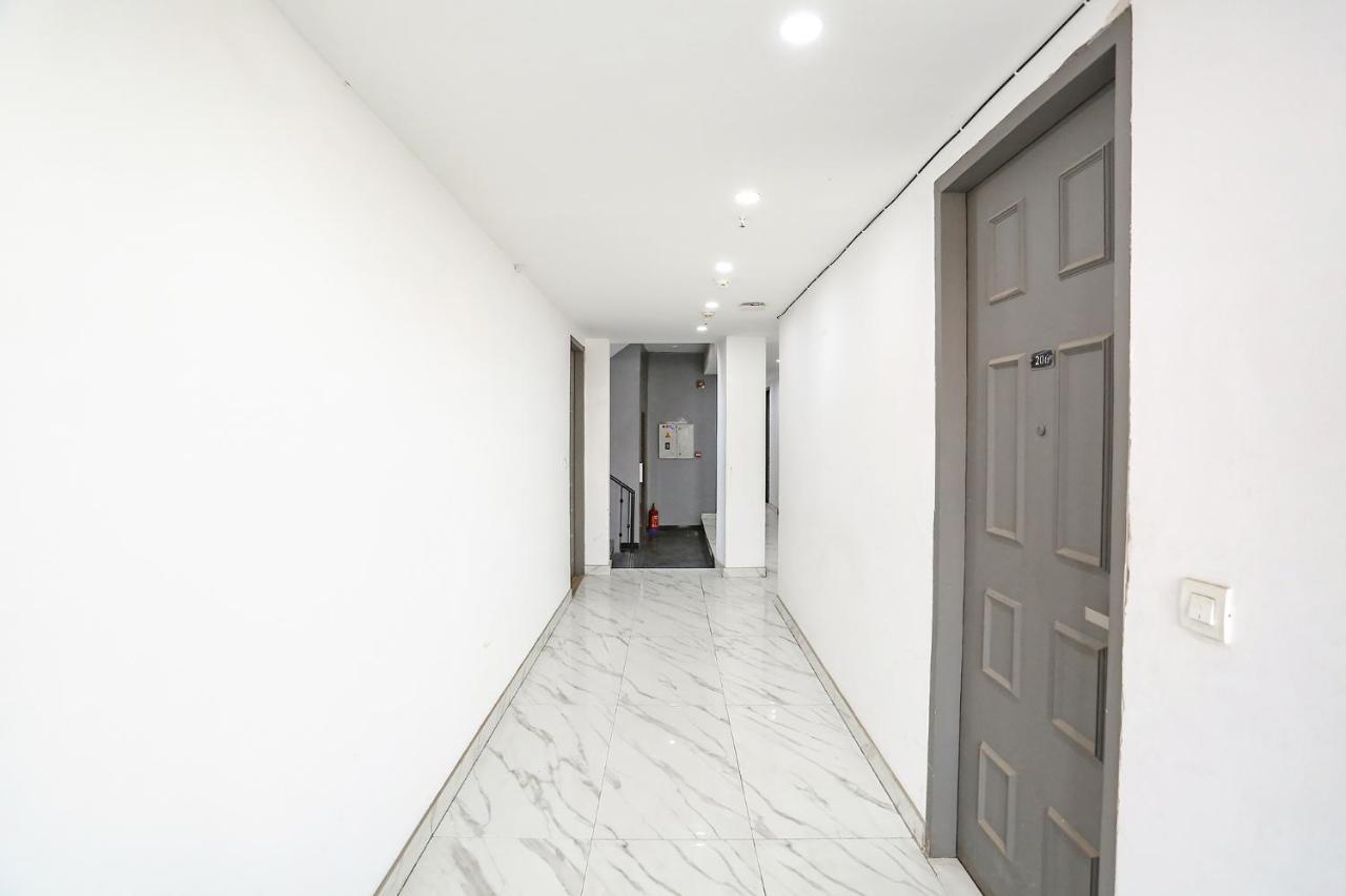 Fabhotel Vat - Meera Bagh Delhi  Luaran gambar