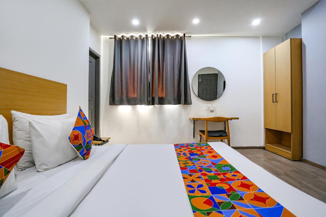 Fabhotel Vat - Meera Bagh Delhi  Luaran gambar